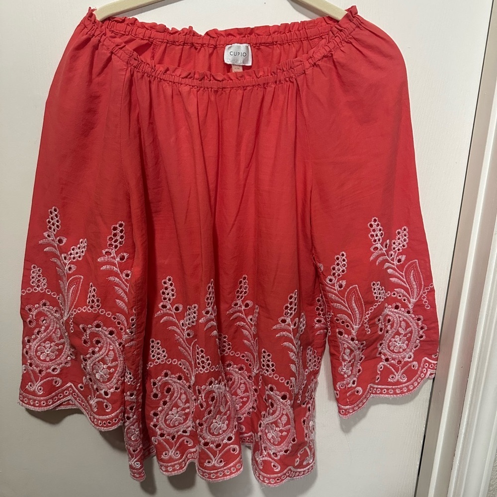 Cupio Coral with Islet Design Blouse! Size‎ M